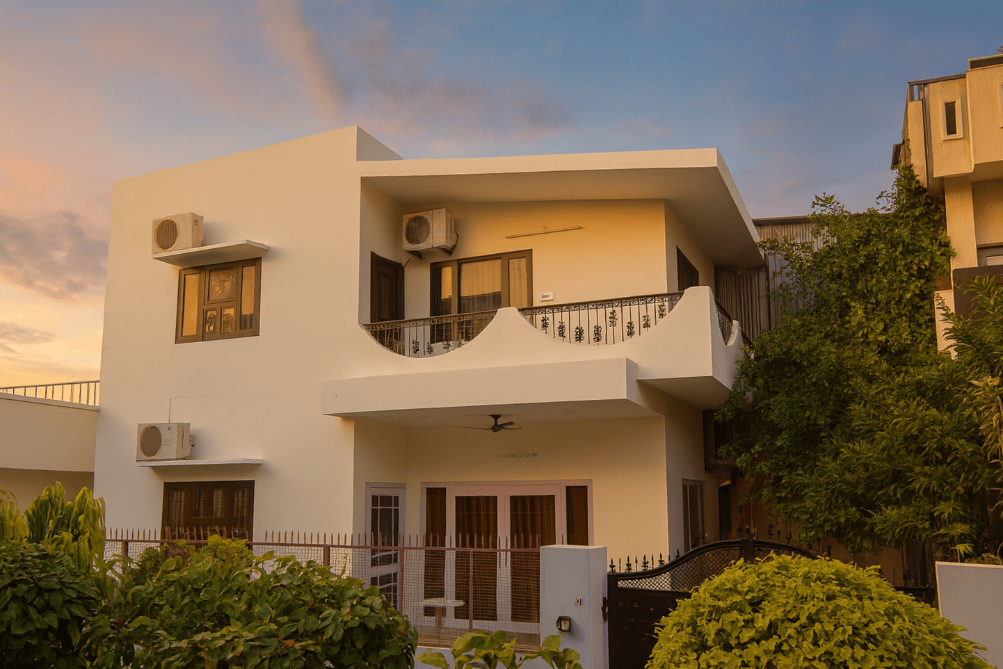 Palm Royale 5BHK luxury villa in Jaipur